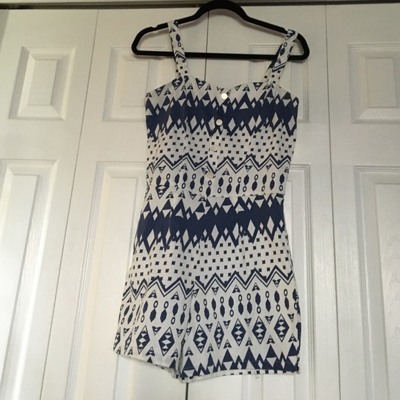 Aztec Romper - Picture 2 of 2
