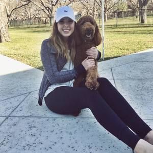 Meet your Posher, Hannah