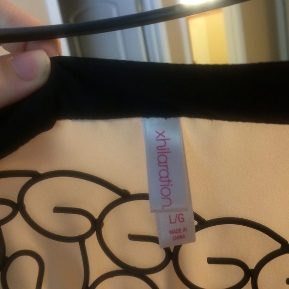 Classy Sheer Button Up - Picture 4 of 4