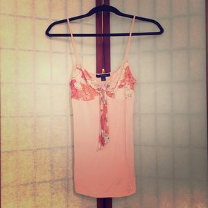 Cute pink Express top!