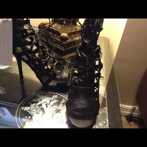 lace-up heels,faux snake skin, open toe