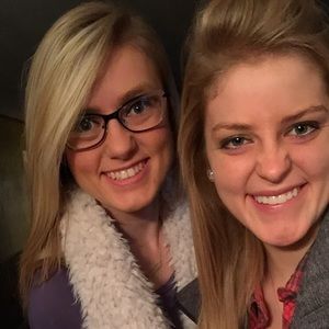 Meet your Posher, Laurel