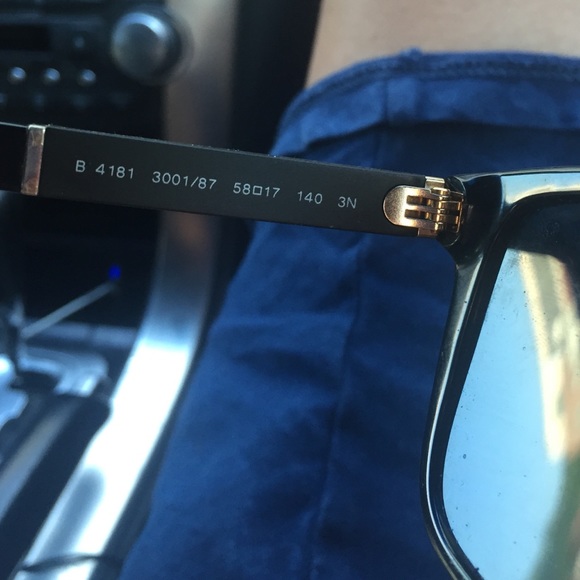 Burberry sunglasses - Picture 4 of 4