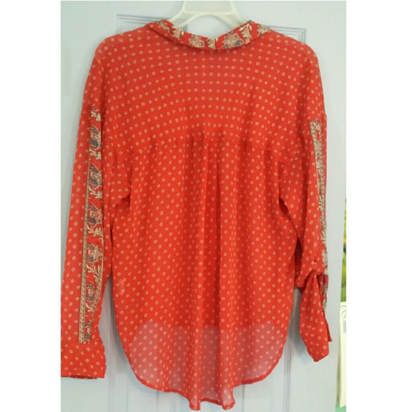 Free people high /low button up M - Picture 3 of 4
