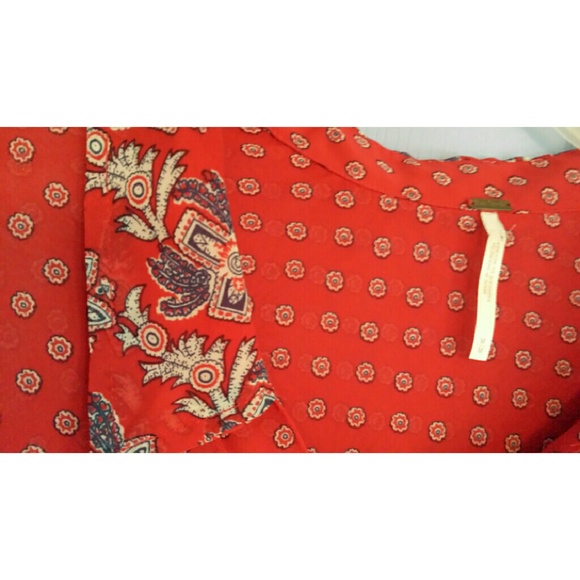 Free people high /low button up M - Picture 4 of 4