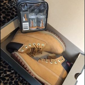 Timberlands youth 4 fits women 6/7