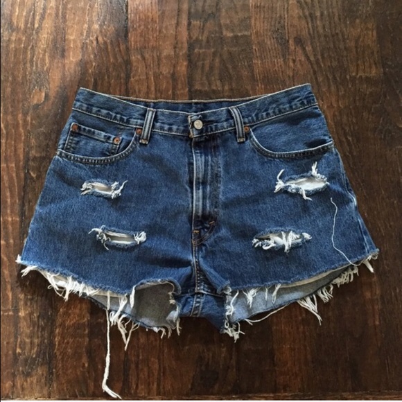 Handcrafted vintage Levi's shorts size 31