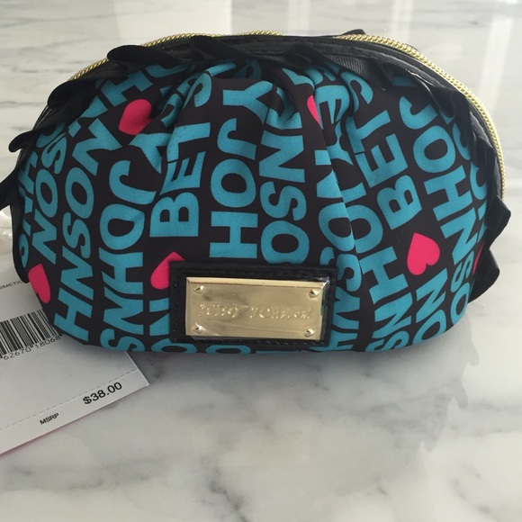 Makeup bag
