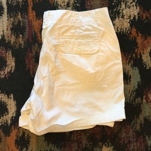 NEW Eddie Bauer white denim/cotton shorts!!