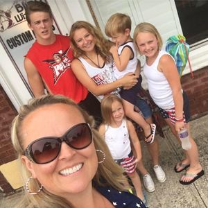 Meet your Posher, Janelle