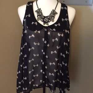 Dressy bow top