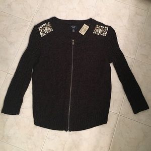 American Eagle cable knit sweater