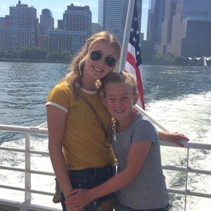 Meet your Posher, Tess