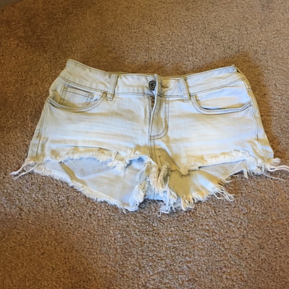 Bullhead Light blue jean shorts