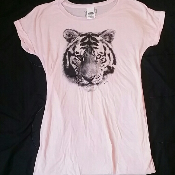 PINK tshirt with tiger.