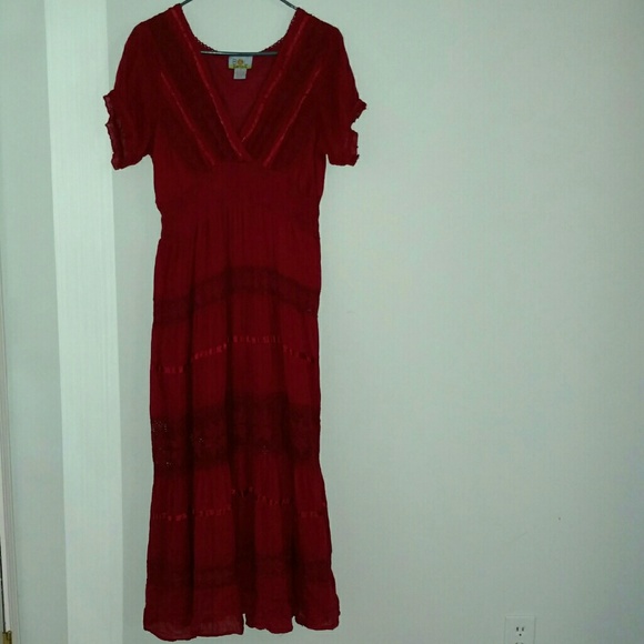 SOL L/XL beautiful red cotton peasant dress