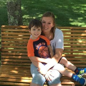 Meet your Posher, April