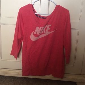 Nike top