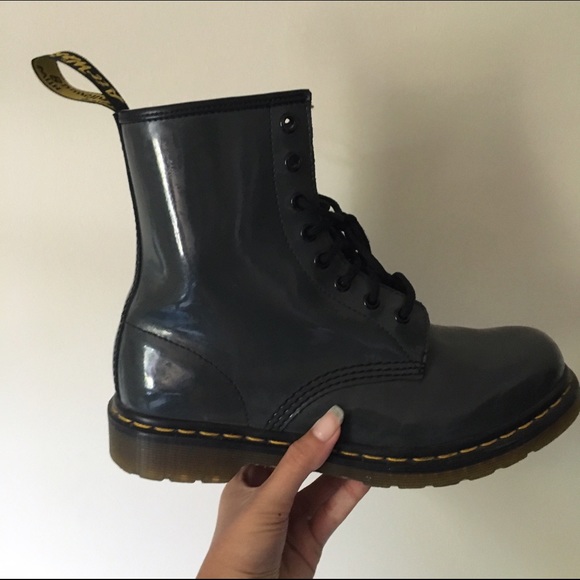 CUTE DOC MARTINS