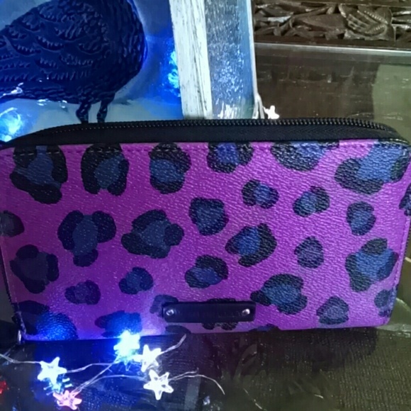 Colorful vera bradly wallet
