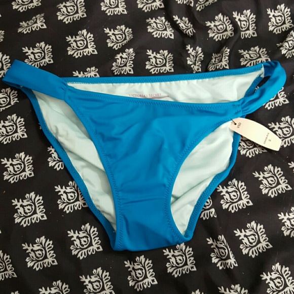 Bikini bottoms