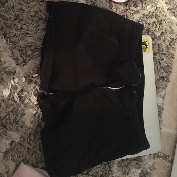 American Eagle Black Midi Shorts