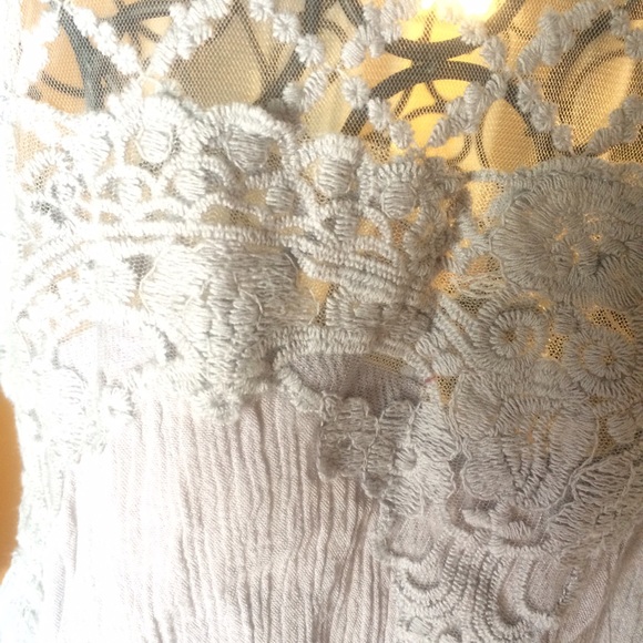 Cute Halter Top with Lace Detail - Picture 3 of 4