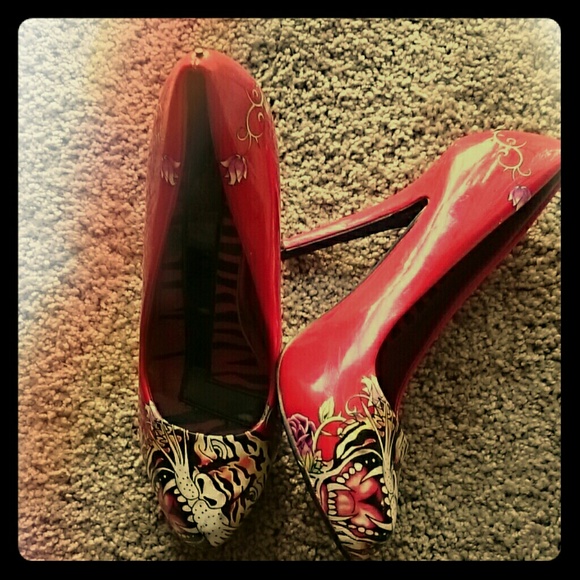 ?? Heels
