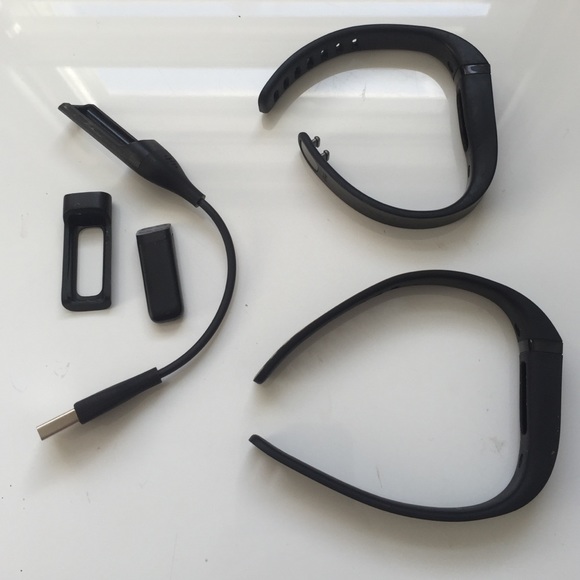 FitBit Flex - Picture 2 of 3