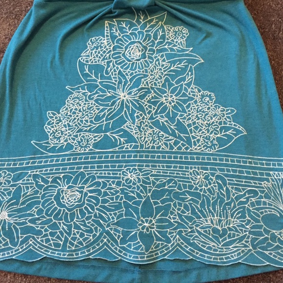 Embroidered teal tube top - Picture 2 of 3