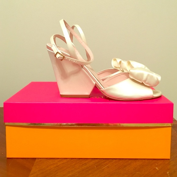 Kate Spade Iberis wedge in Ivory/Satin