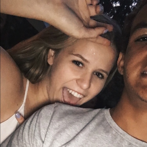 Meet your Posher, Taylor