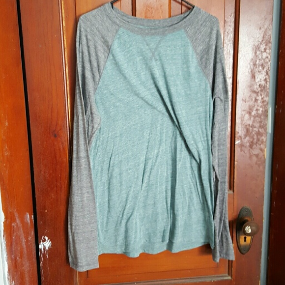 Long sleeve shirt