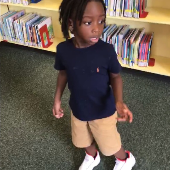 Meet your Posher, Quintella - Picture 3 of 6