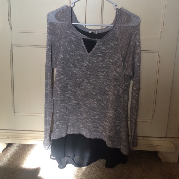 Long sleeve shirt