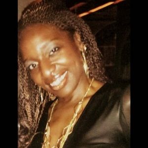 Meet your Posher, Khadijah