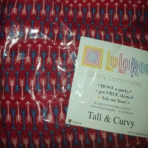 Lularoe tall curvy unicorn leggings