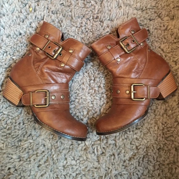 Boots!!