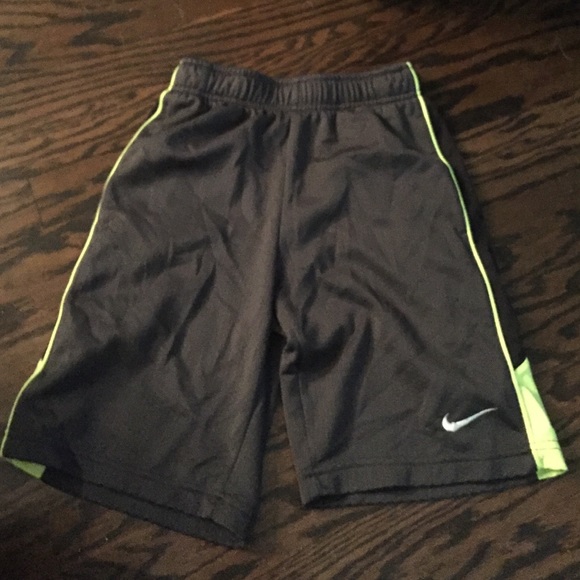 Boys dri fit Nike shorts