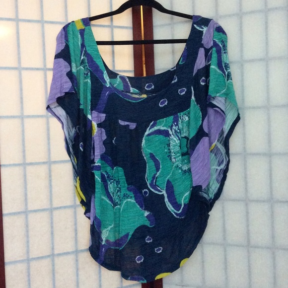 Anthropologie flowy flowered top! - Picture 2 of 3