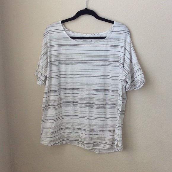 Cute white and tan striped tshirt
