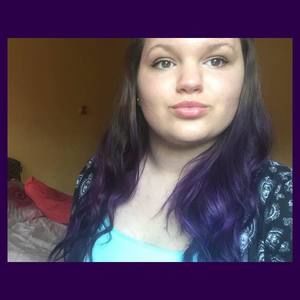 Meet your Posher, Alexis