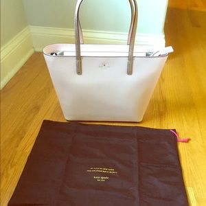 Kate Spade purse with tags and dust bag