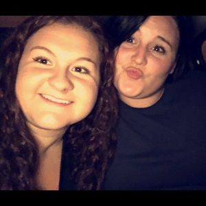 Meet your Posher, Cara