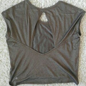 Lululemon active top
