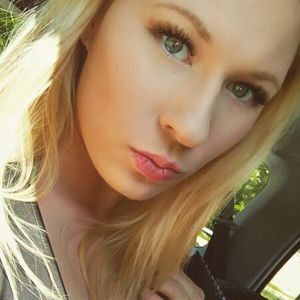 Meet your Posher, Ahn