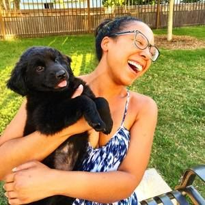 Meet your Posher, Brittany