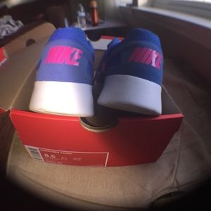 Nike Kaishi. 72 hour listing 🕰