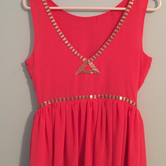 Coral dress 💝 - Picture 3 of 3