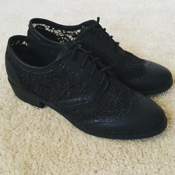 H&M Shoes - Divided black lace shoes H&M Shoes - Divided black lace shoes